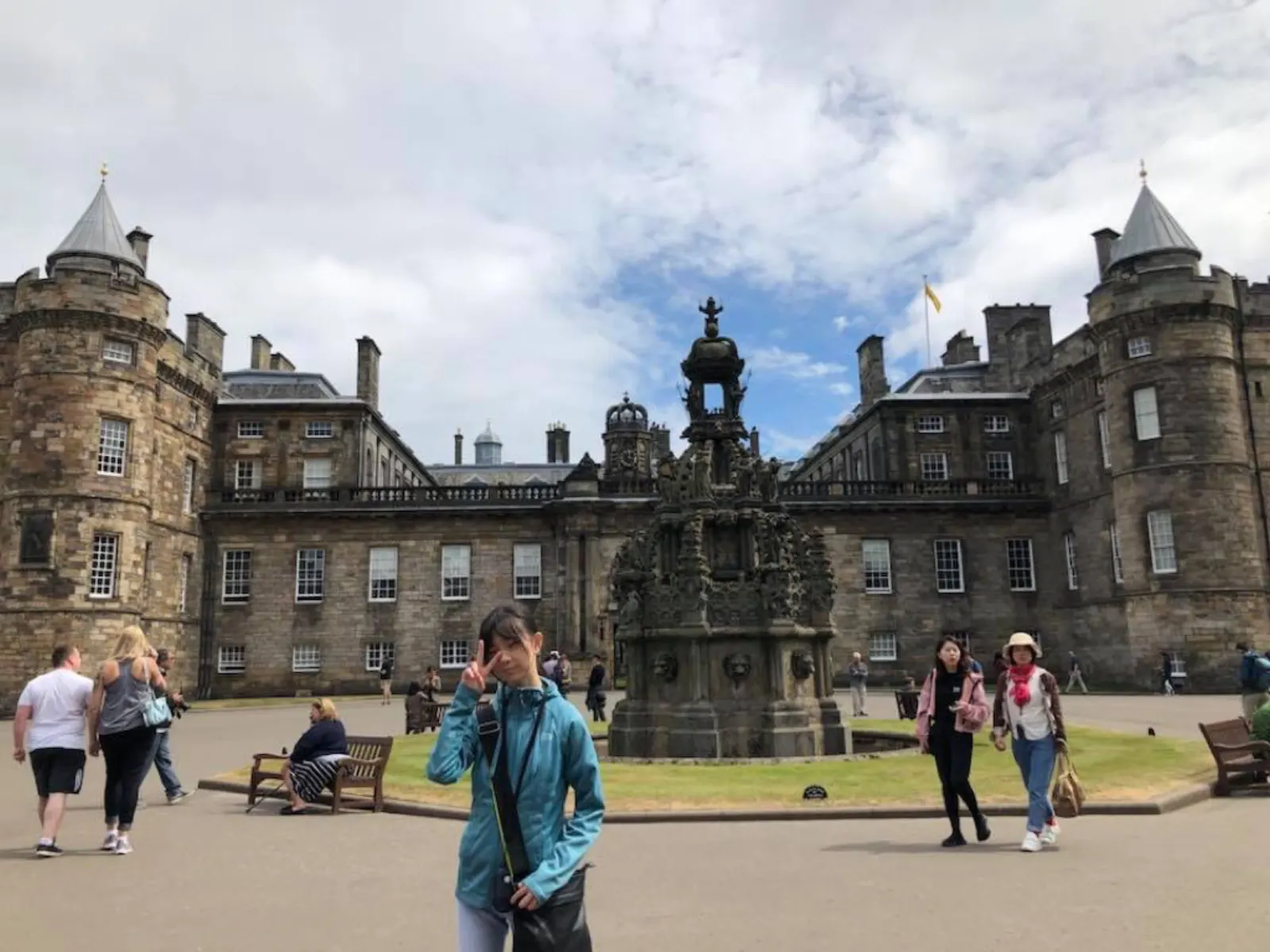 英國之旅～ 荷里路德宮 – 參觀女王在蘇格蘭的宮殿與花園照片 2
