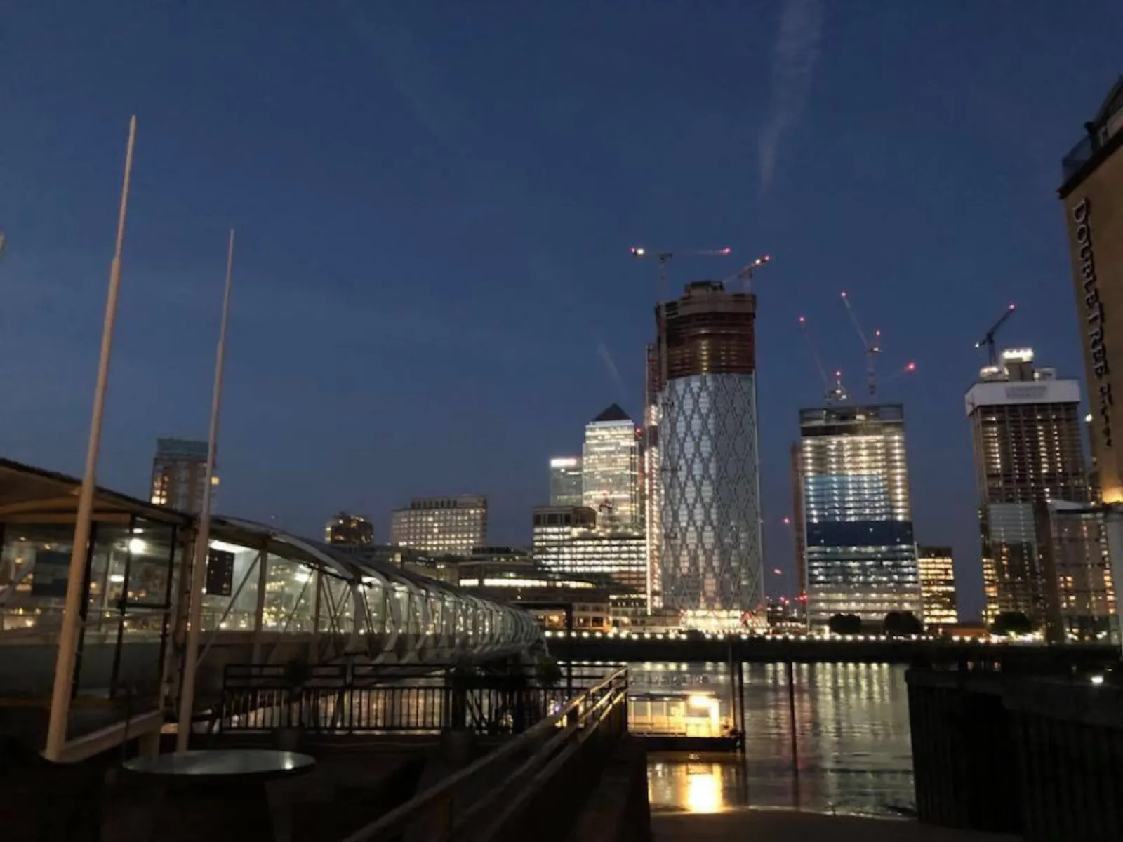 英國之旅～DoubleTree by Hilton私人飯店夜景照片 3