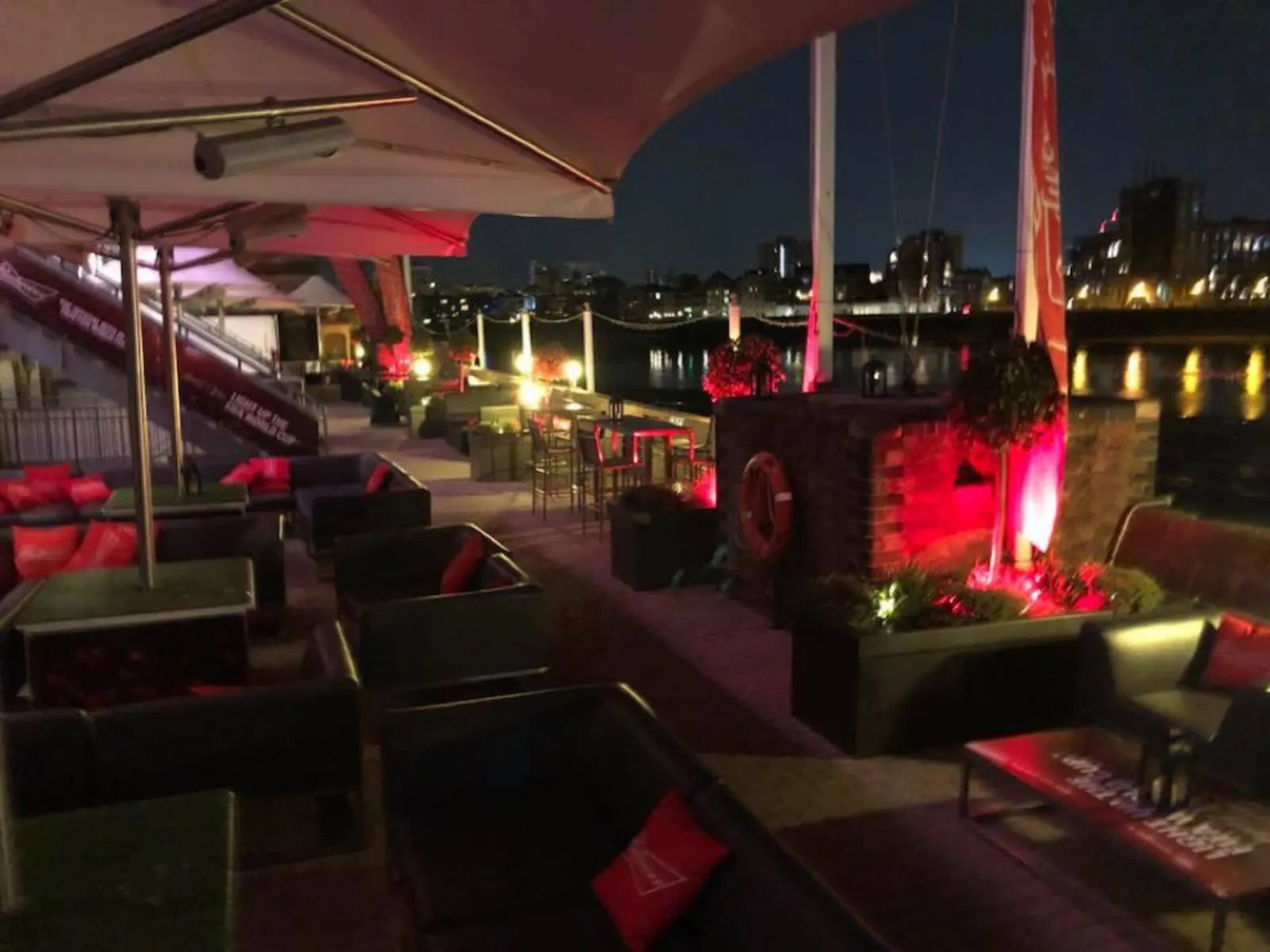 英國之旅～DoubleTree by Hilton私人飯店夜景照片 6