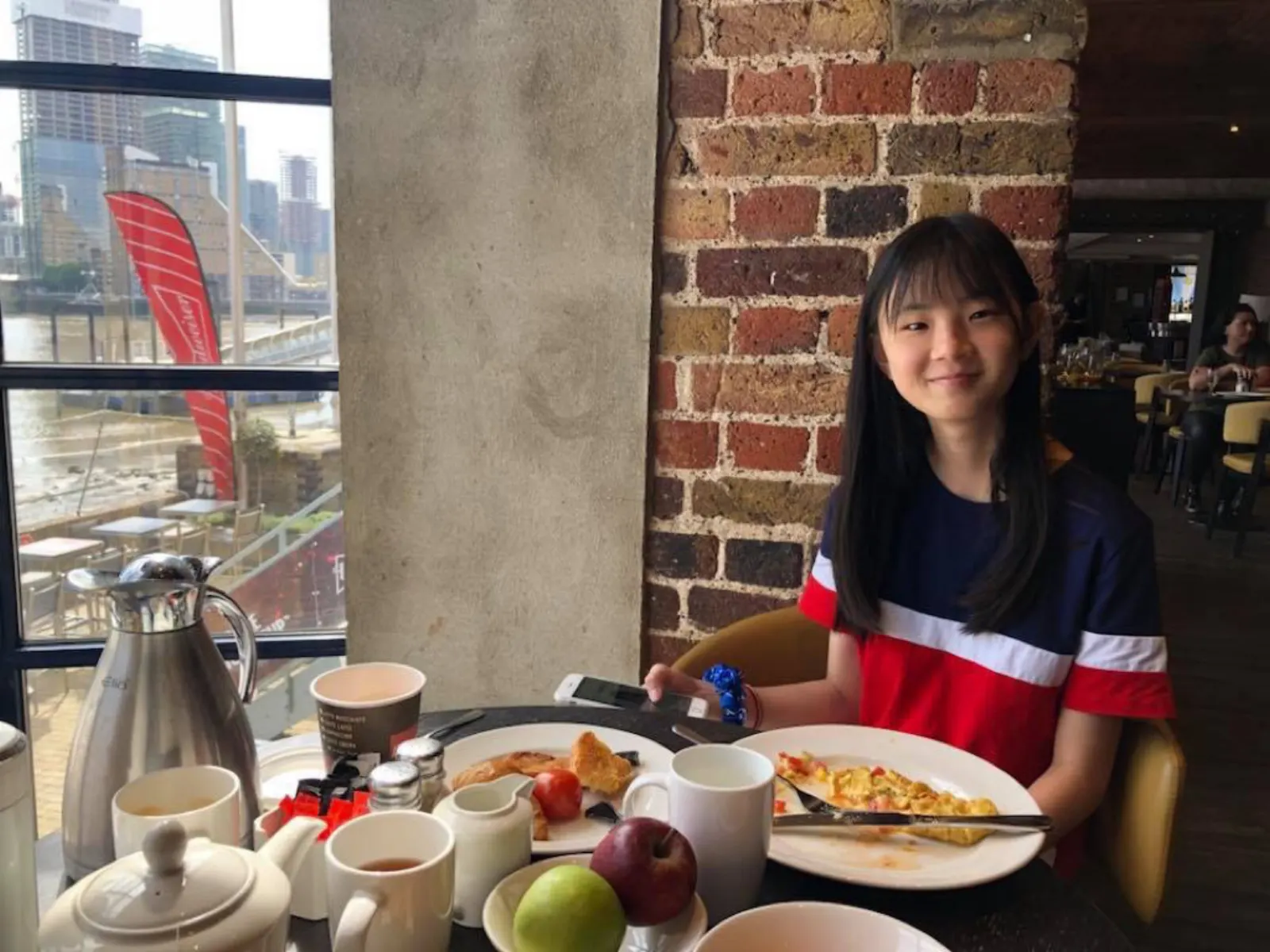 英國之旅～美麗飯店港口的早晨DoubleTree by Hilton照片 2